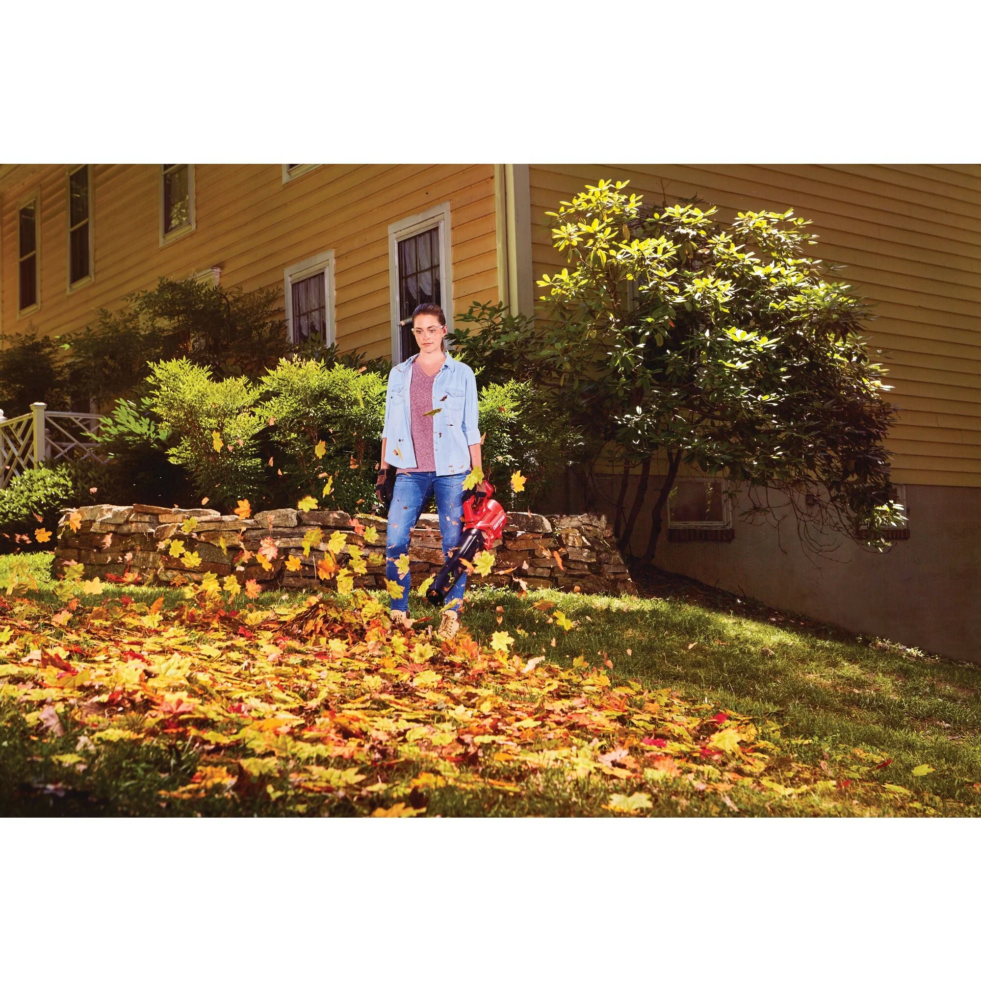 CRAFTSMAN V20 WEEDWACKER 13 in. String Trimmer and Axial Blower Combo Kit (2.0Ah)
