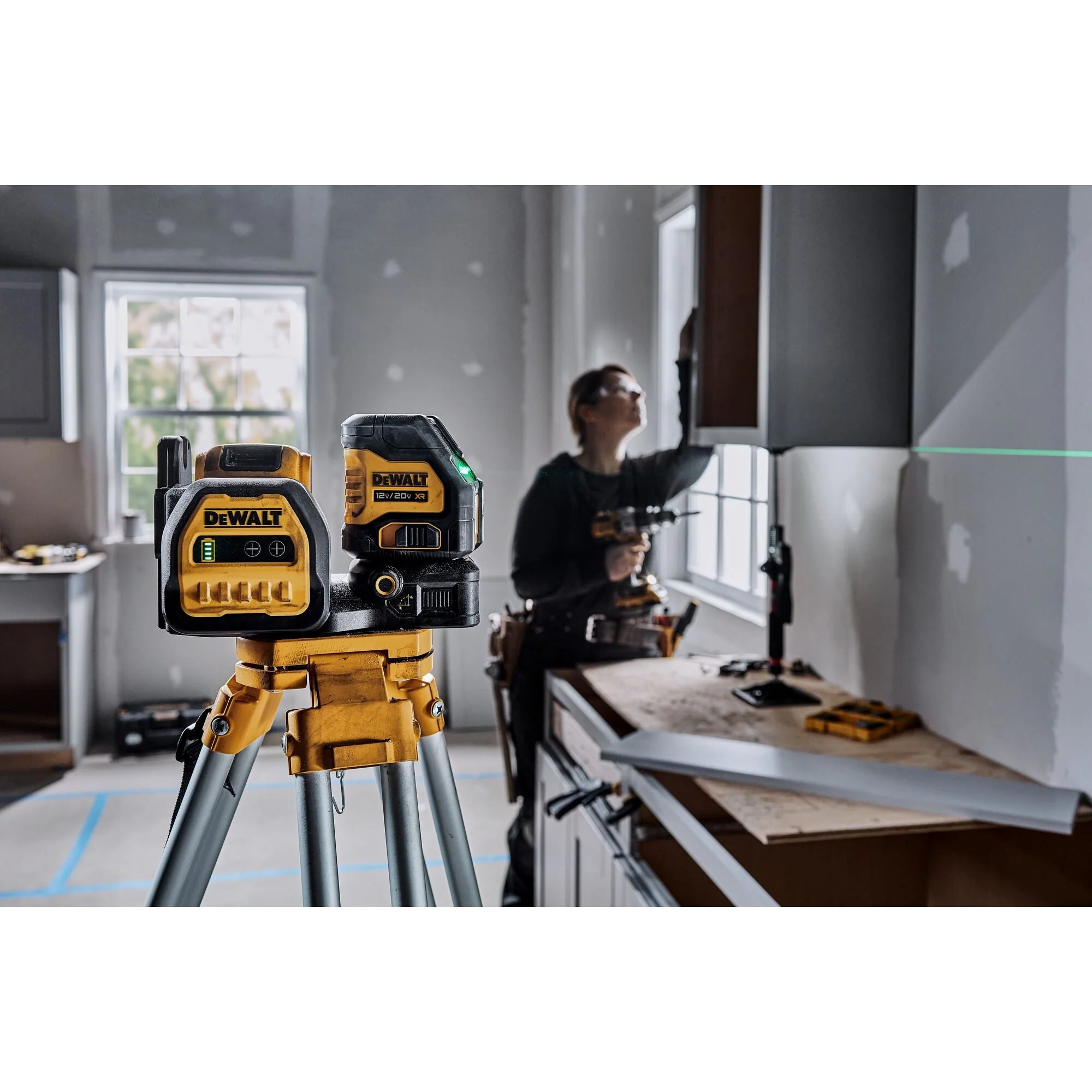 DEWALT 20V Cross Line