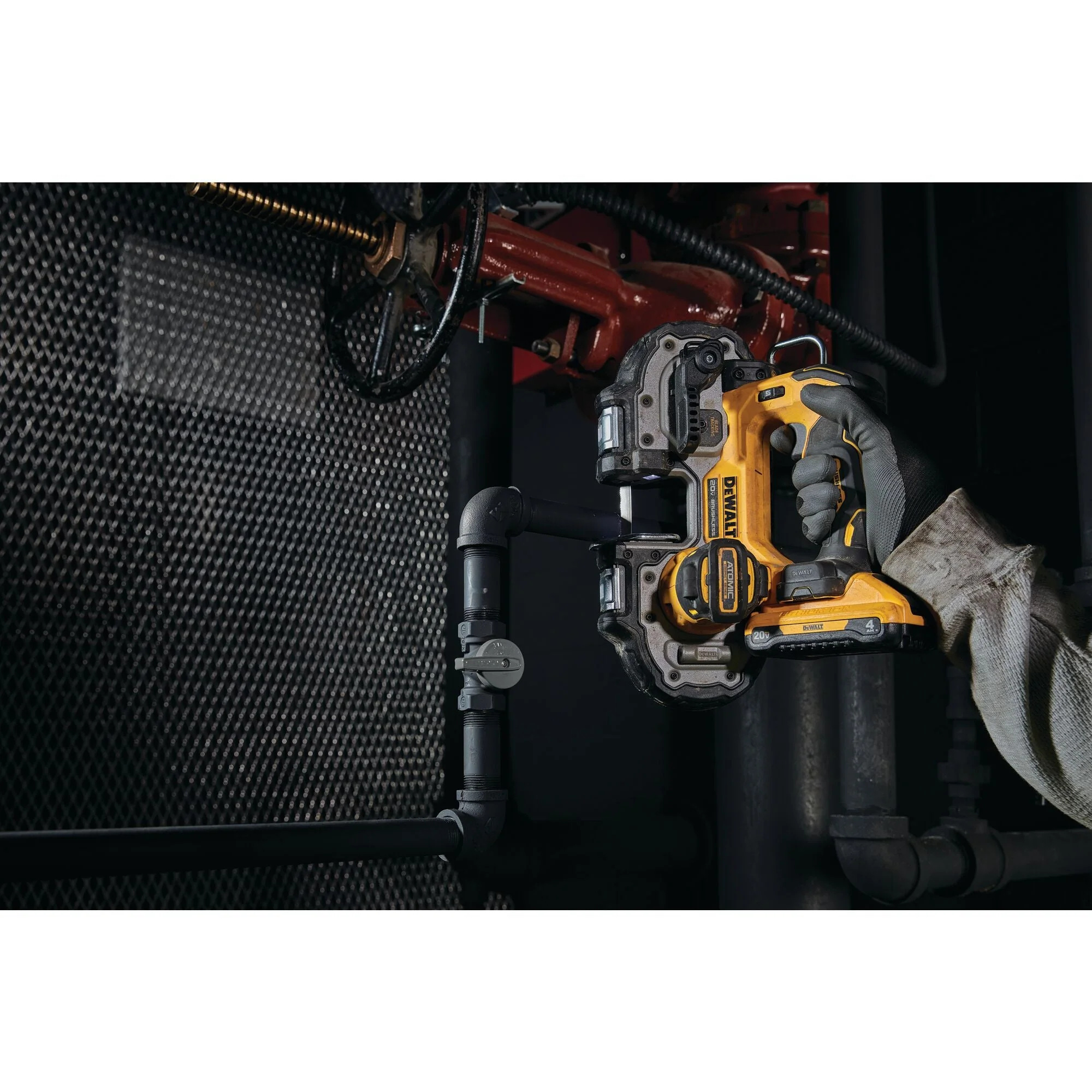 DEWALT 20V Max Atomic 1-3/4In Bandsaw