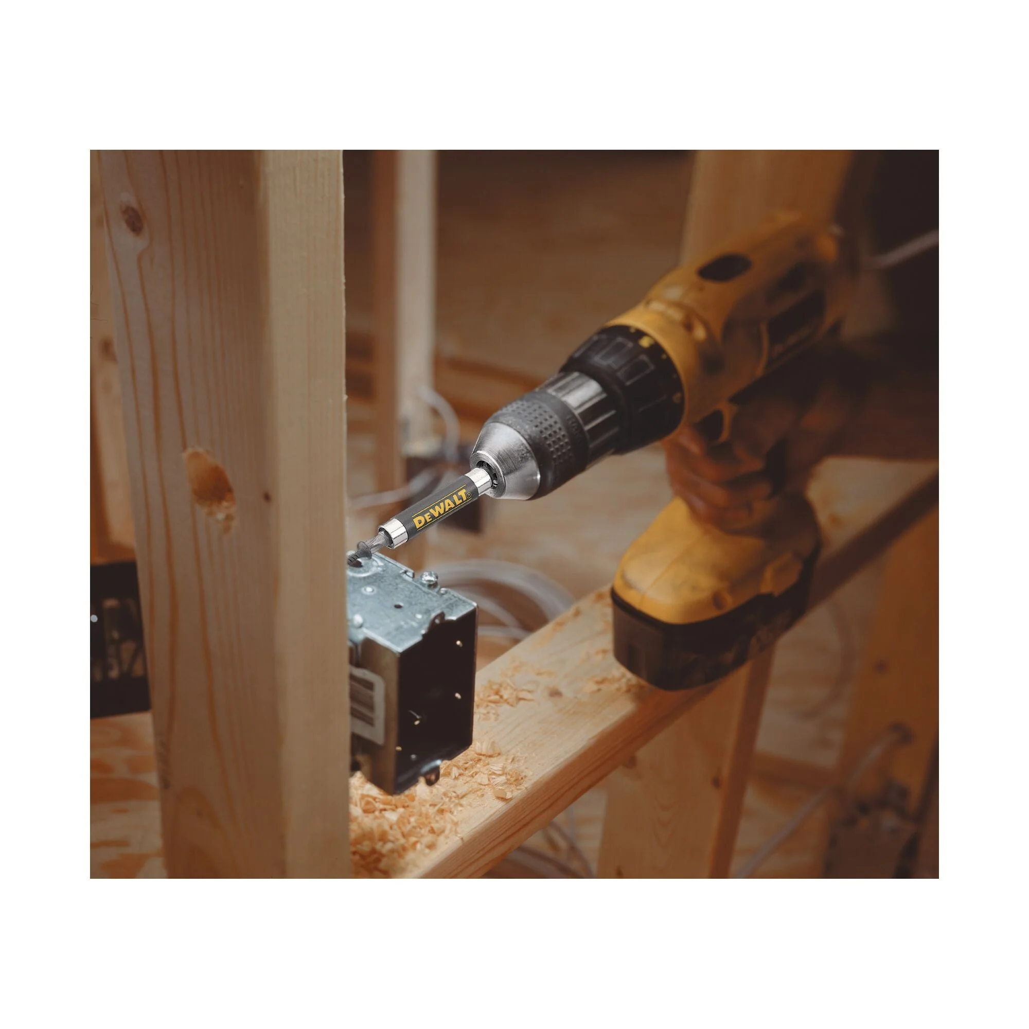 DEWALT Magnetic Drive Guide, 1/4-Inch