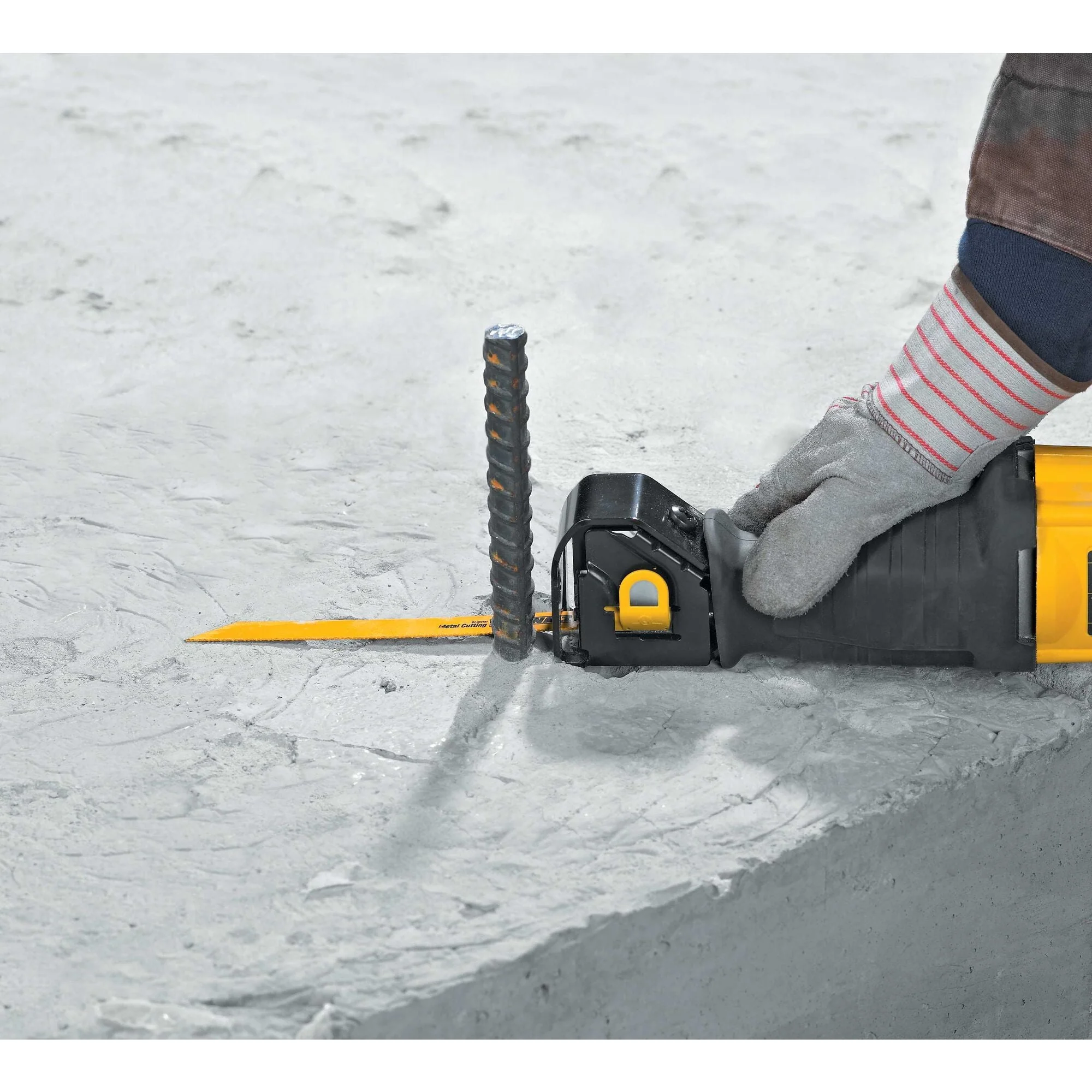 DEWALT 10AMP RECIPROCATING SAW