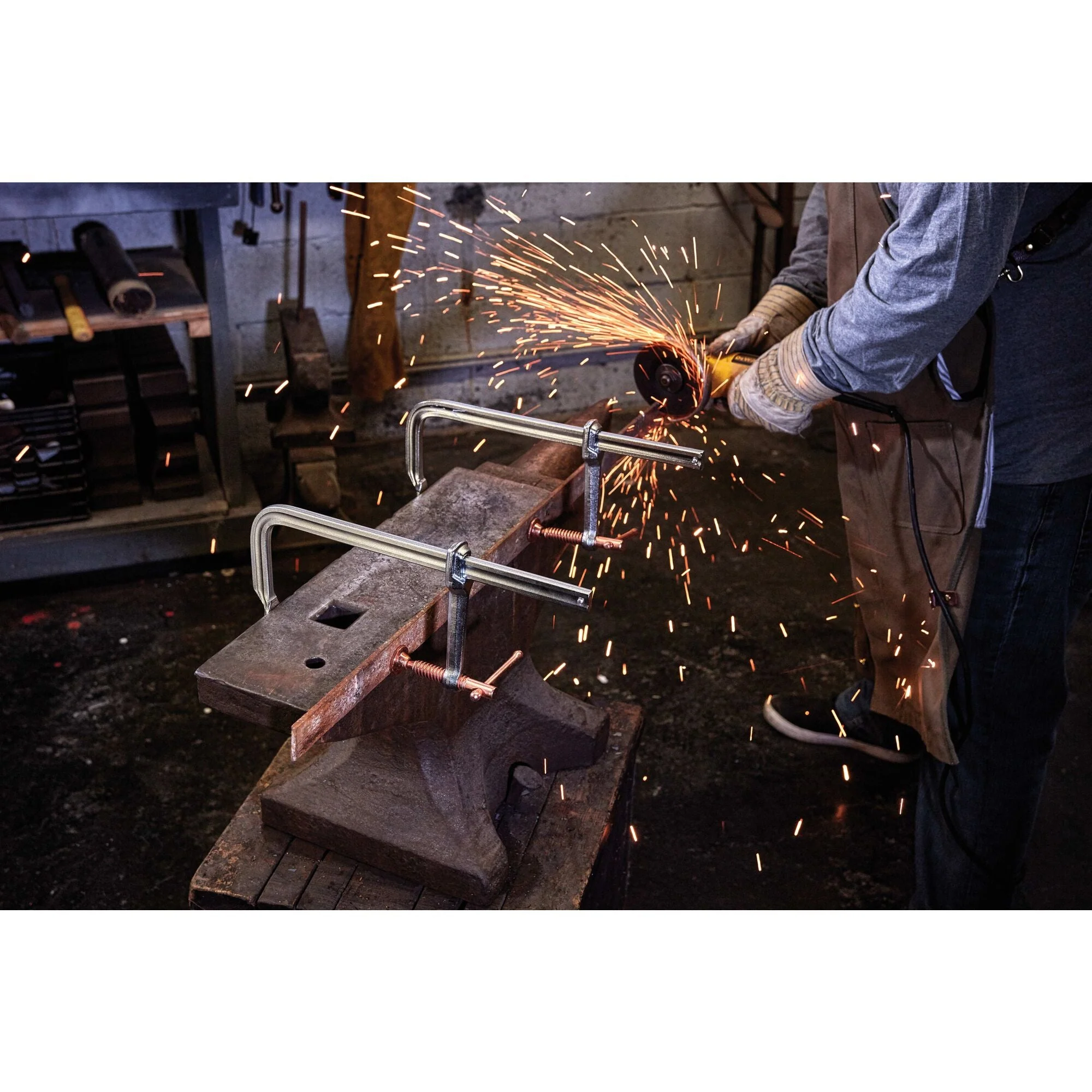 DEWALT Metalworking Clamp 12X5-1/2 In, 1000 Lbs